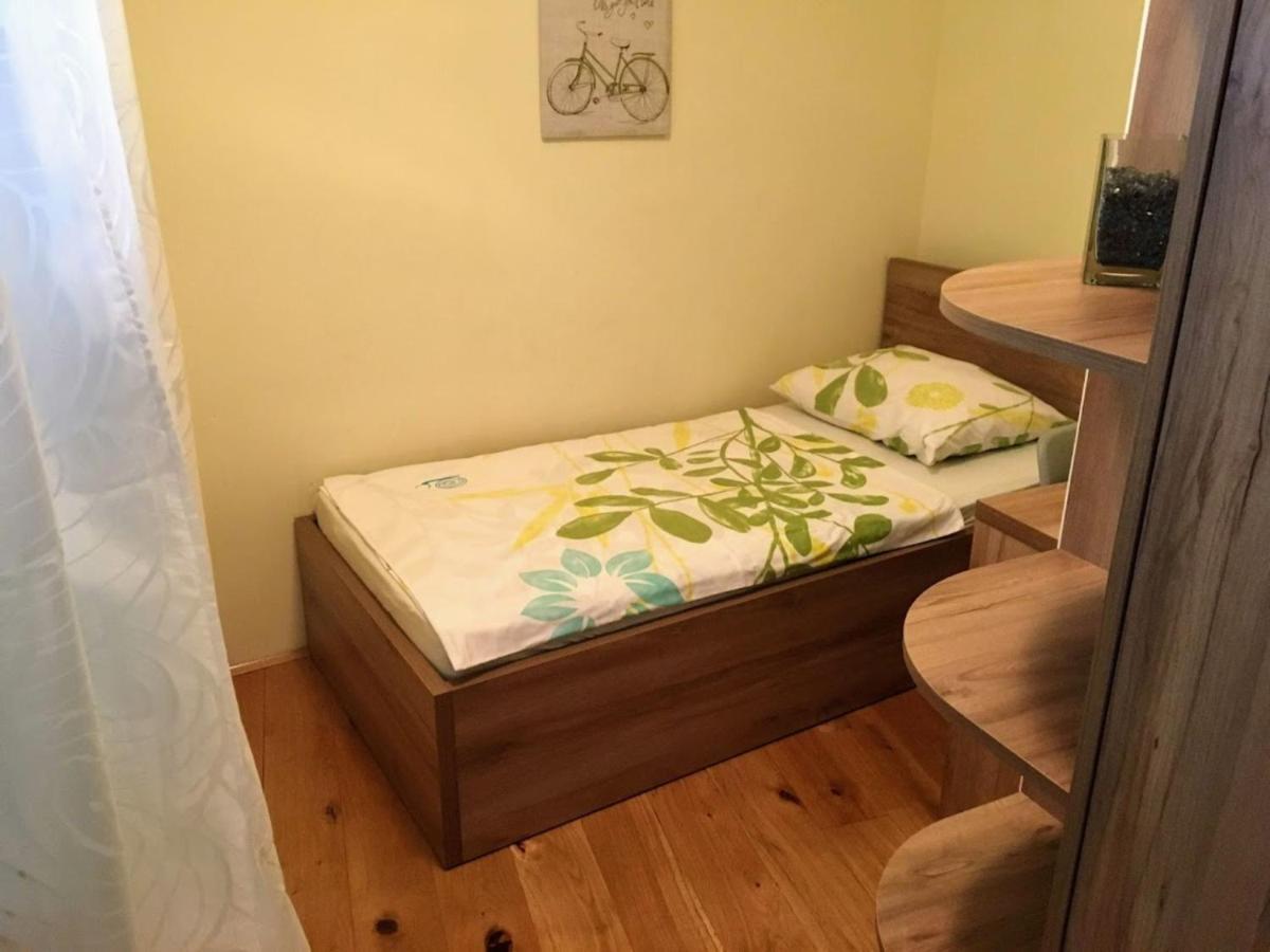 Apartment Old Town Ivo Макарска Экстерьер фото